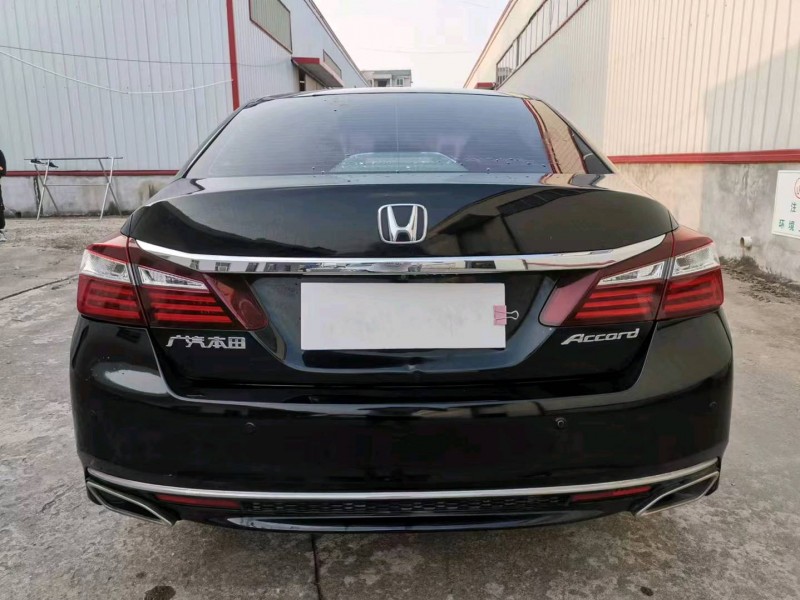 徐州16年本田雅阁1