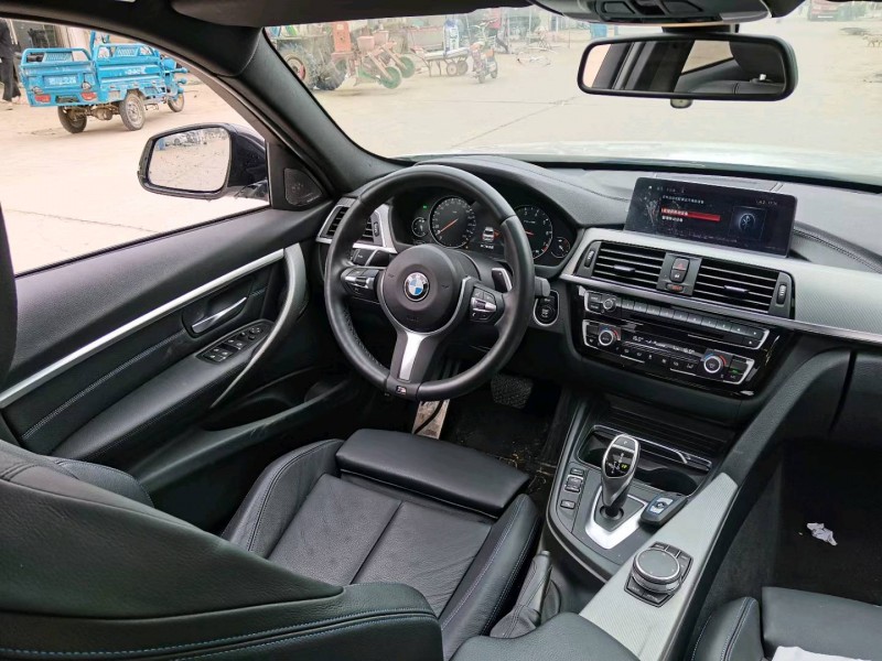 北京19年宝马3系4