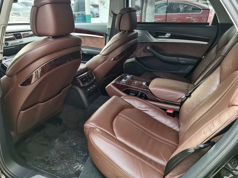 北京15年奥迪A8L3