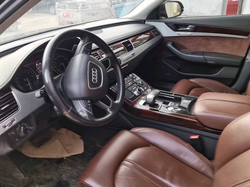 北京15年奥迪A8L2