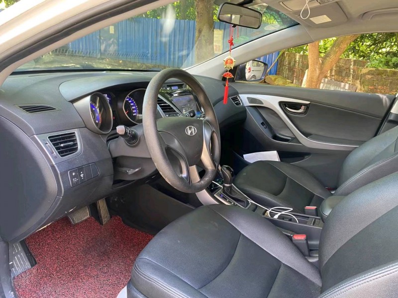 北京17年现代朗动3