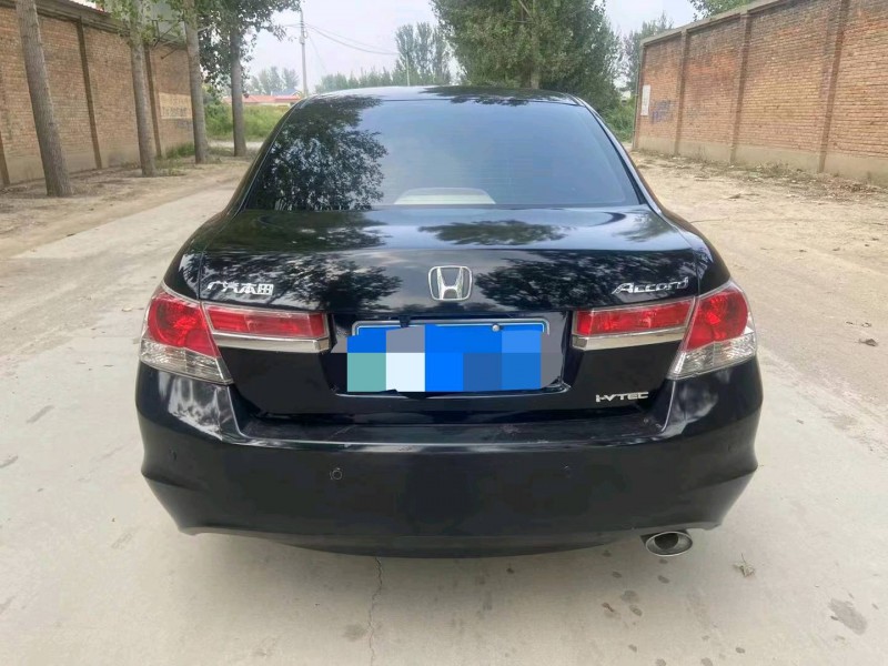 保定12年本田雅阁9