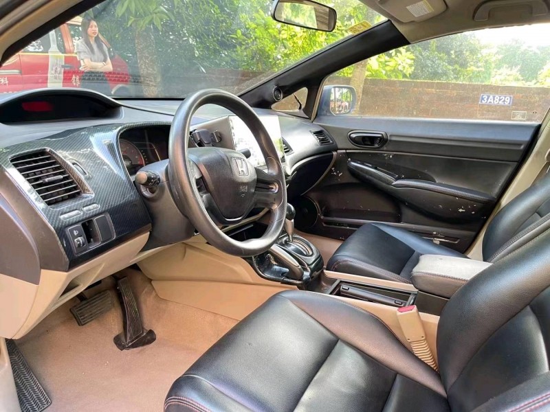 北京13年本田思铭6