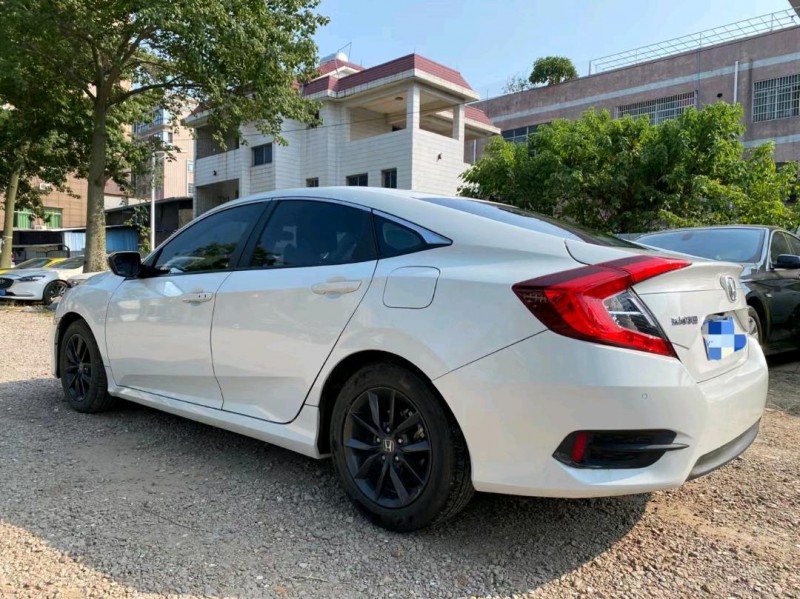 广州20年本田思域4