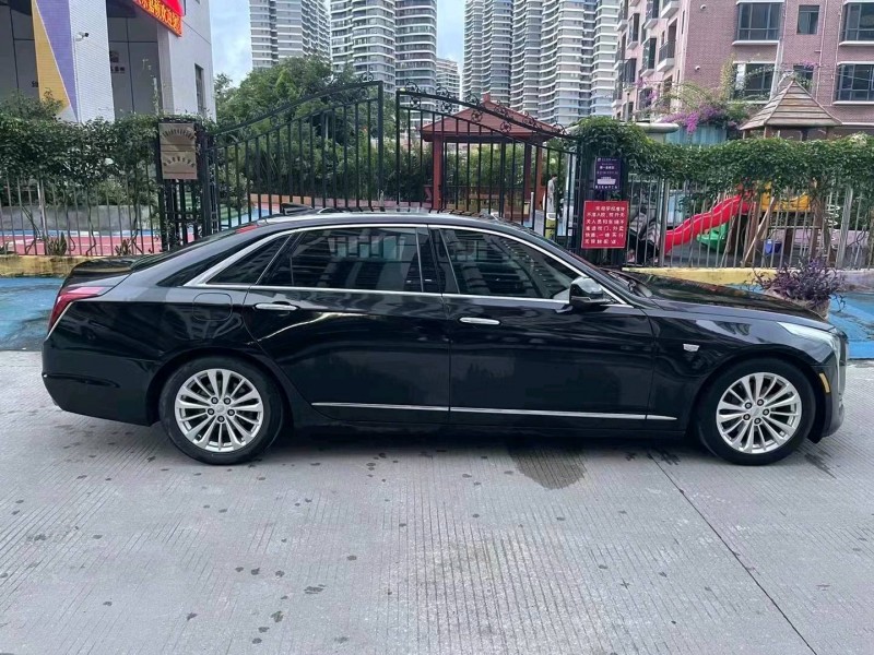 珠海17年凯迪拉克CT69