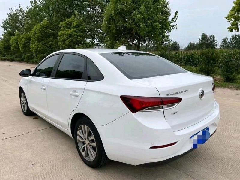 盐城19年别克英朗5