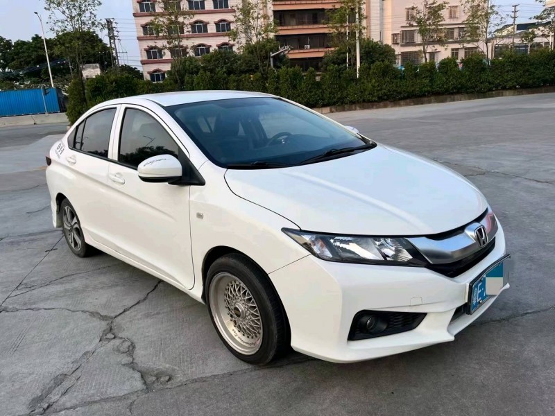 广州16年本田锋范3