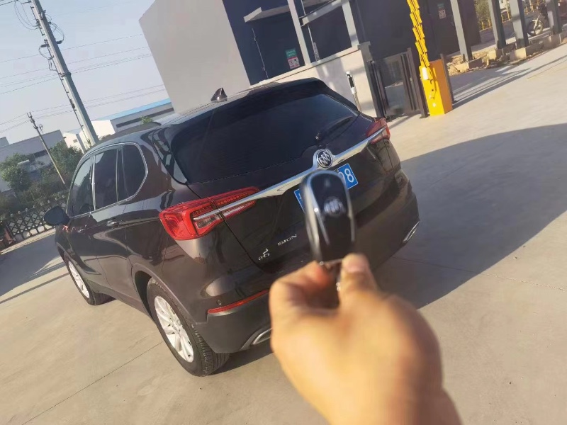 青岛20年别克昂科威4