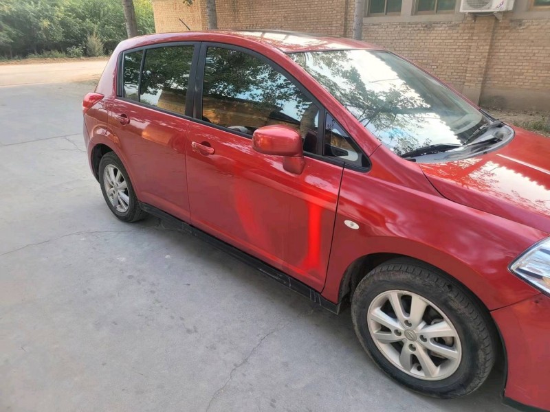 保定10年日产骐达3