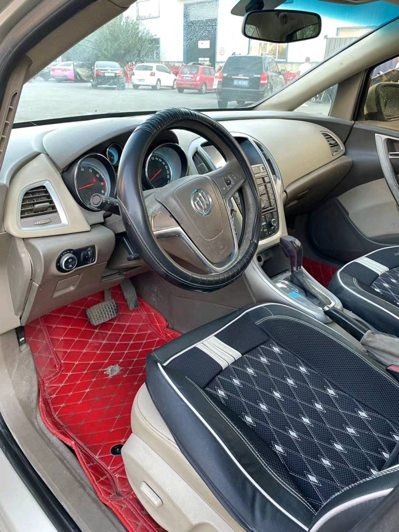 沈阳13年别克英朗7