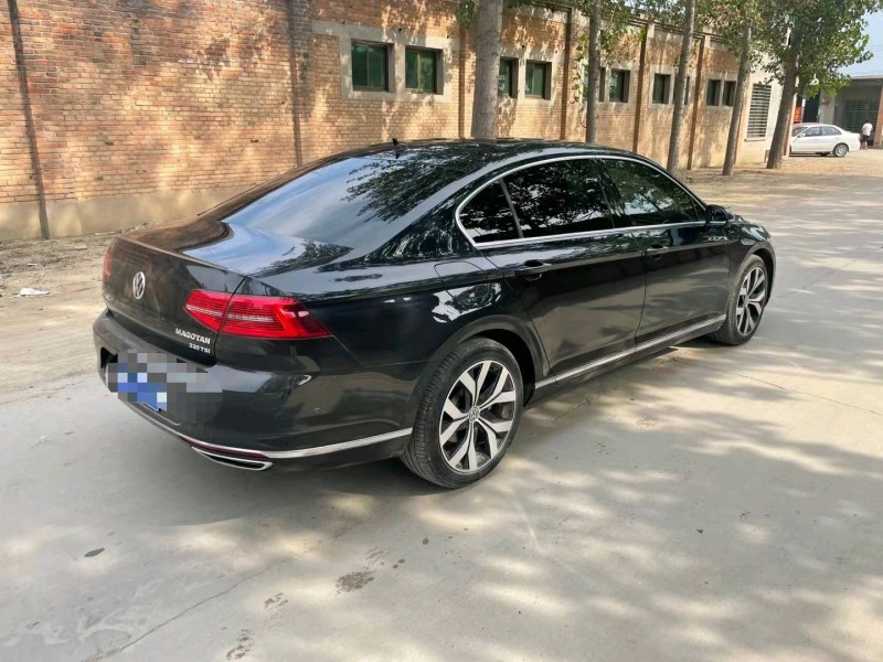 保定18年大众迈腾7