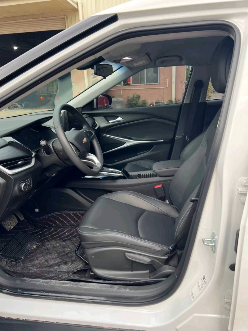 东莞22年雪佛兰畅巡4