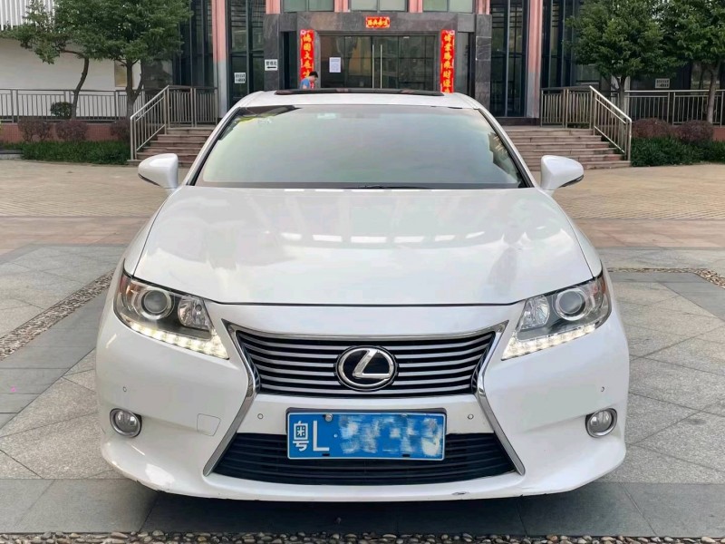 广州14年雷克萨斯ES1