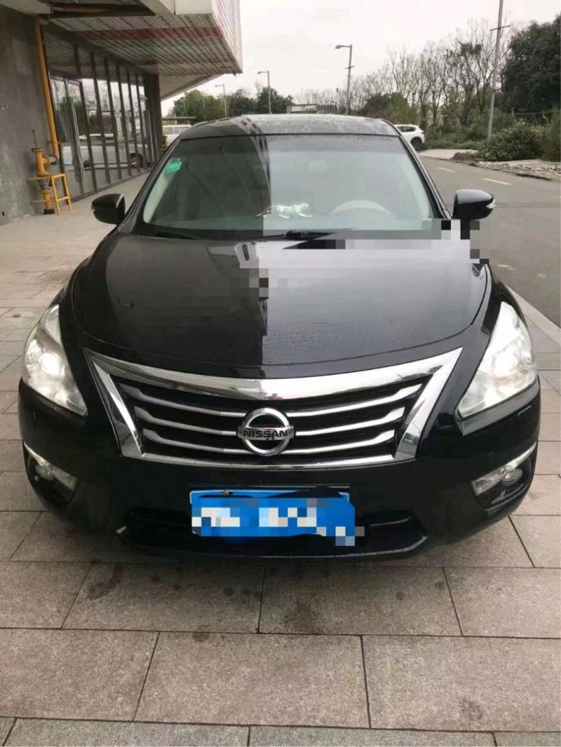 济南16年日产天籁9