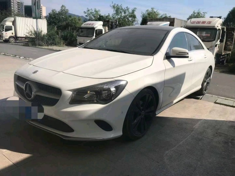 济南18年奔驰CLA2