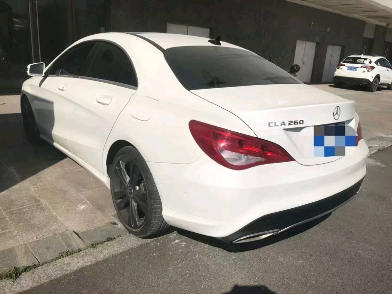 济南18年奔驰CLA7