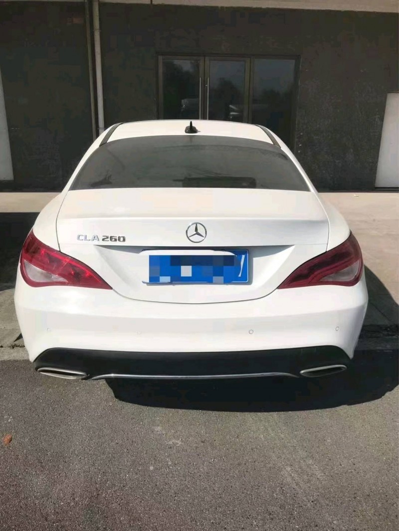 济南18年奔驰CLA8