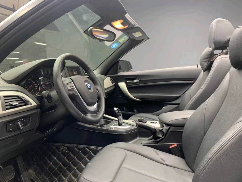 成都17年宝马2系2