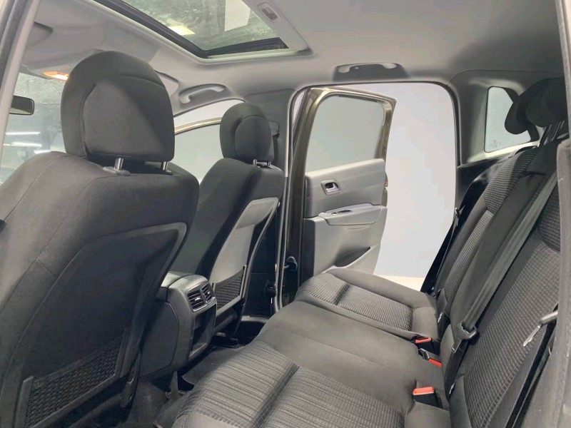 成都16年标致30086