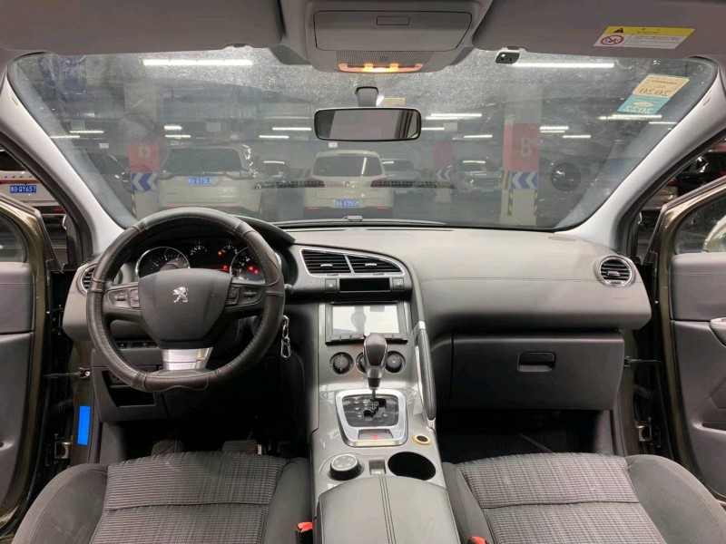 成都16年标致30084