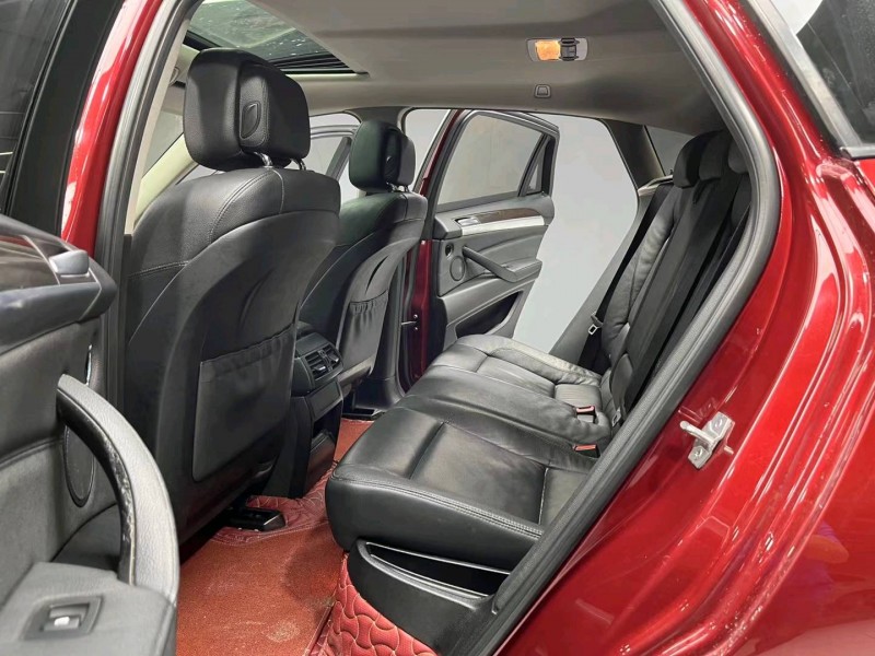 成都14年宝马X63