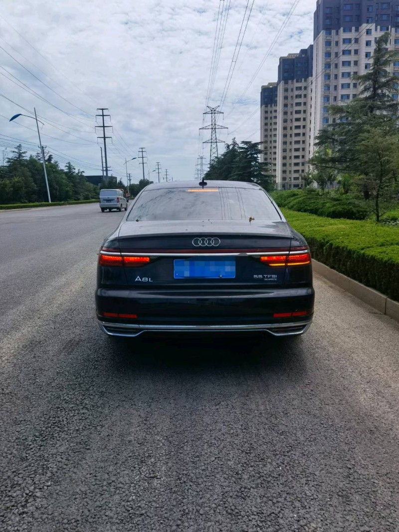 北京19年奧迪A8L4