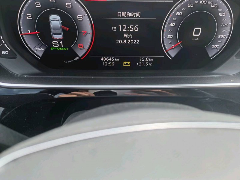 北京19年奧迪A8L1