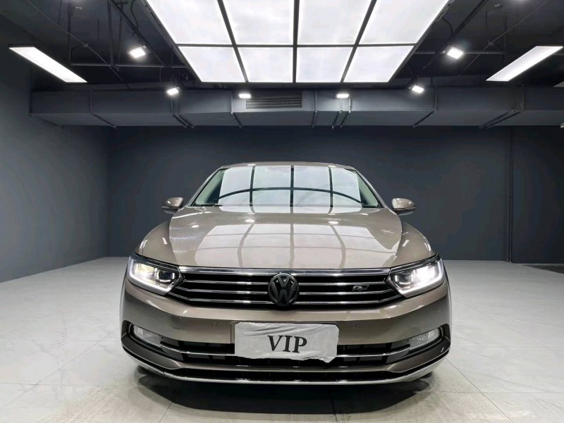 成都18年大众迈腾1