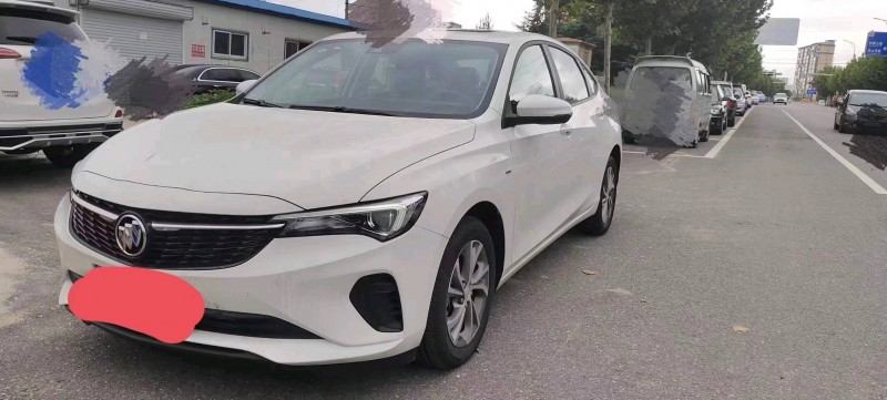 枣庄22年别克威朗4