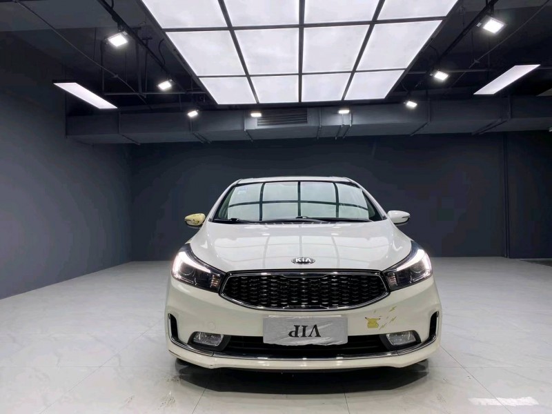 成都16年起亚K31