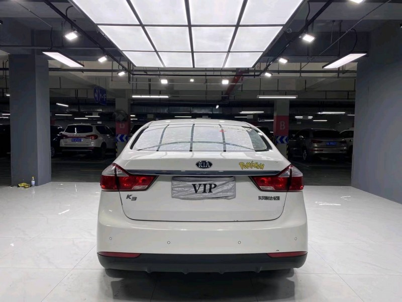 成都16年起亚K38