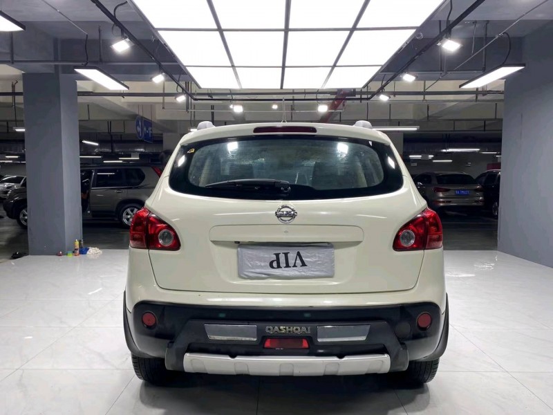 成都14年日产逍客8