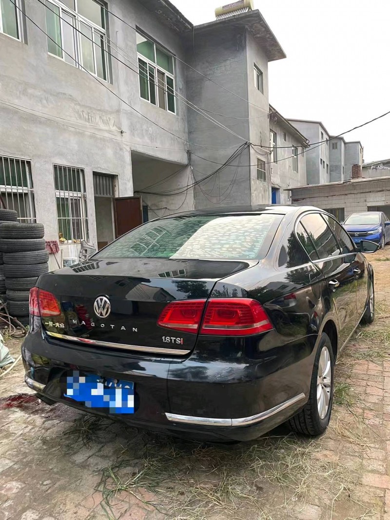 东营13年大众迈腾9