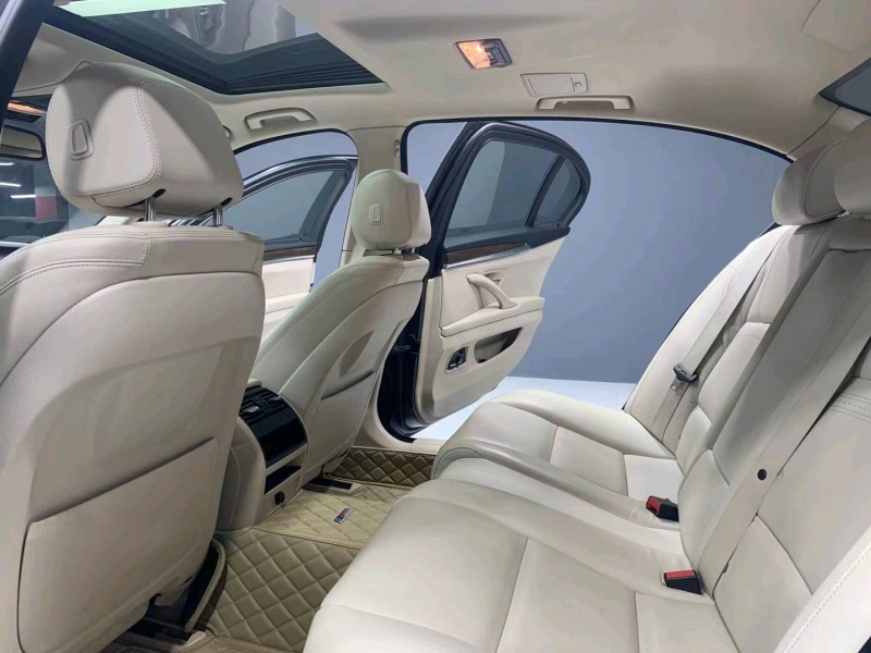 成都14年宝马5系6