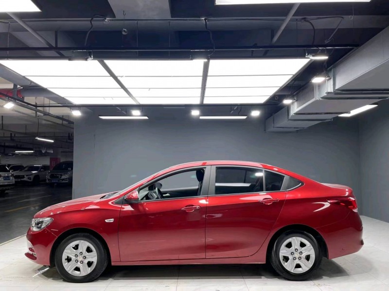 成都17年雪佛兰科沃兹5