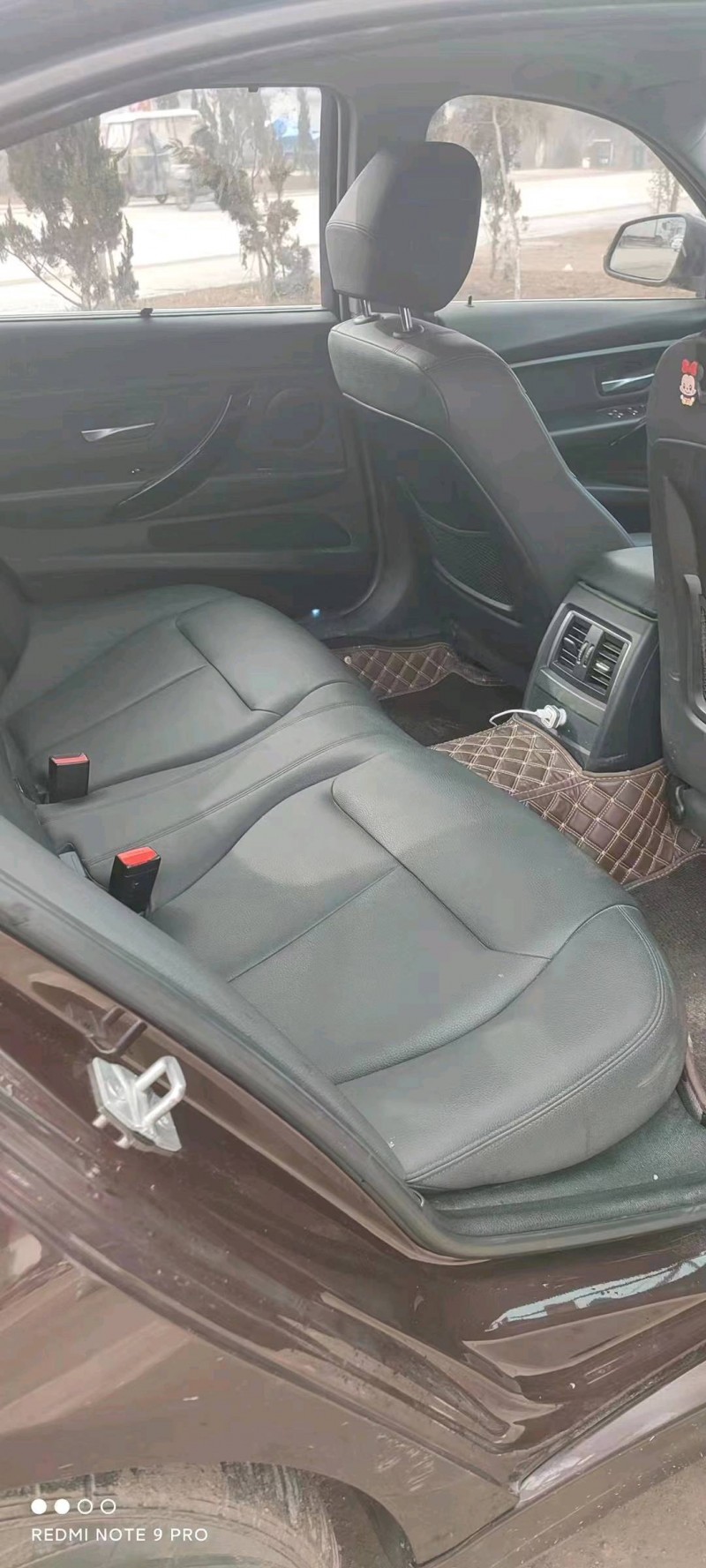 北京17年宝马3系3