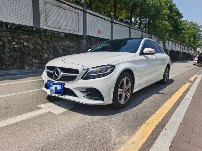 广州21年奔驰C2