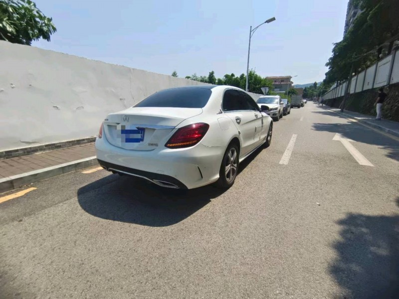 广州21年奔驰C7