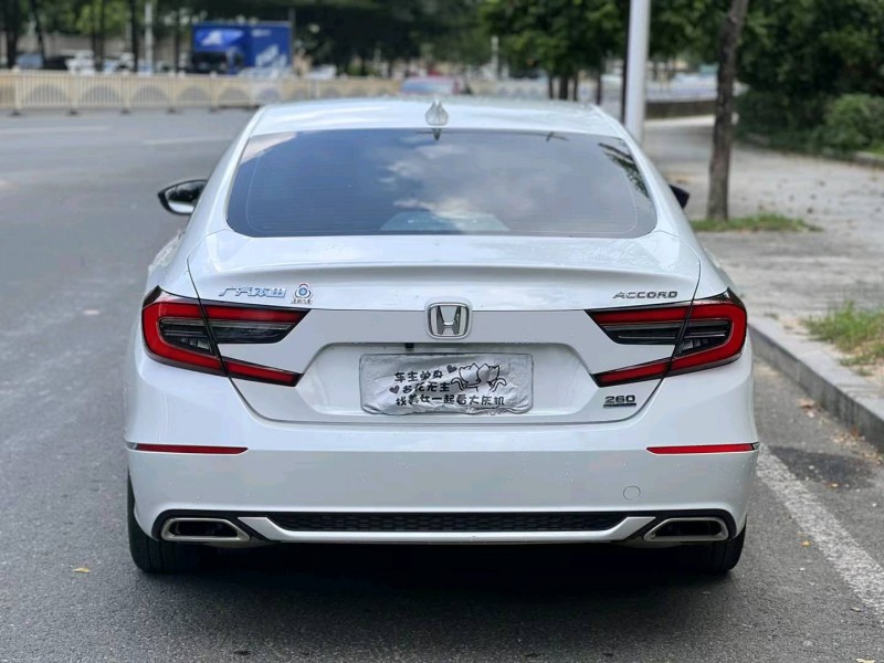 广州21年本田雅阁9