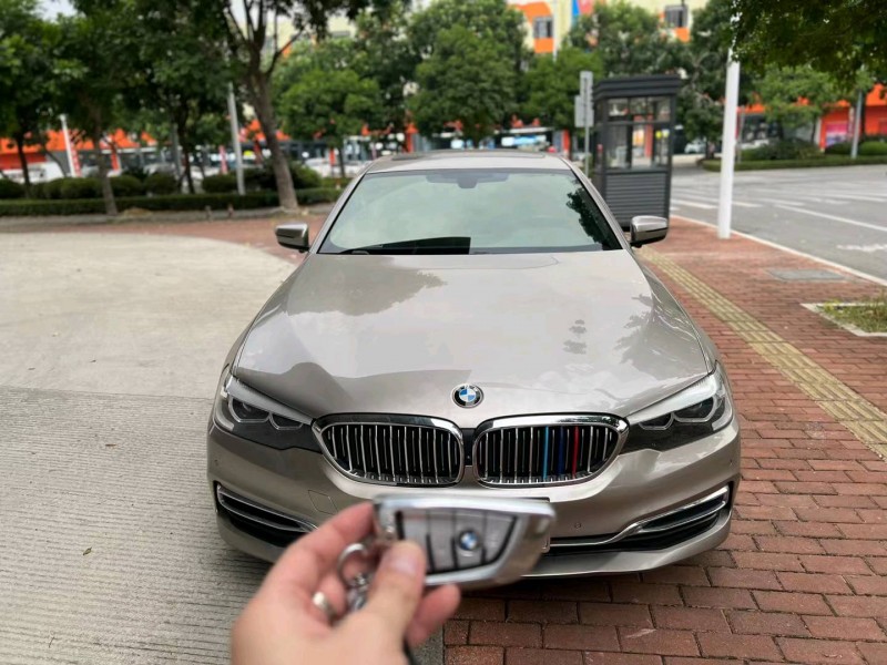 广州19年宝马5系1
