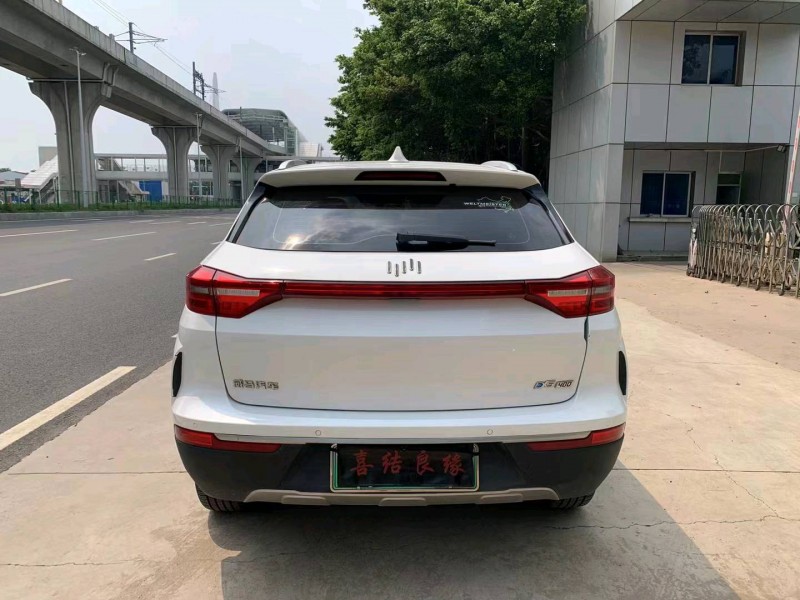 广州21年威马汽车EX-59