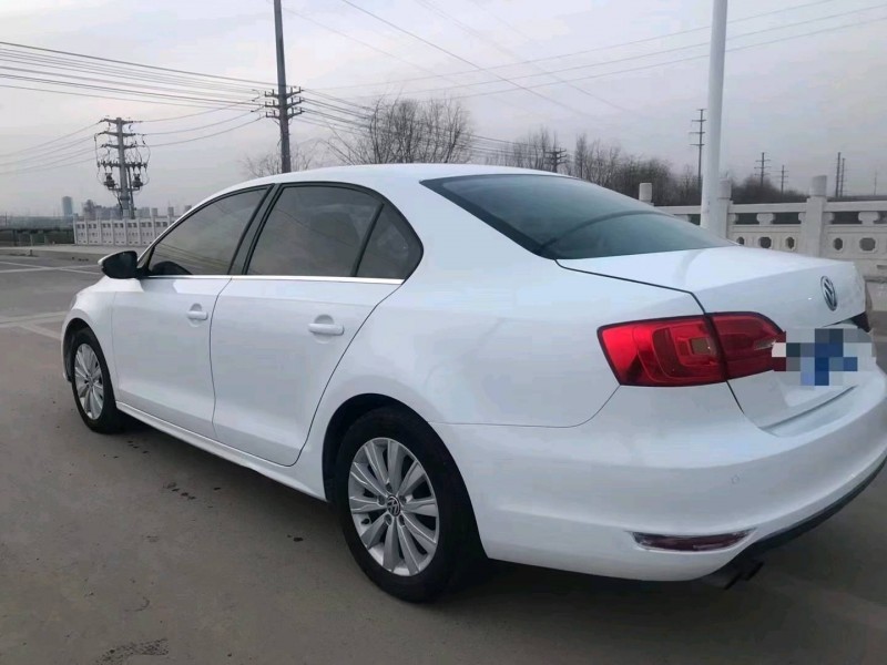 潍坊18年大众速腾8