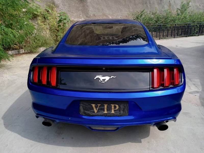 青岛15年福特野马6