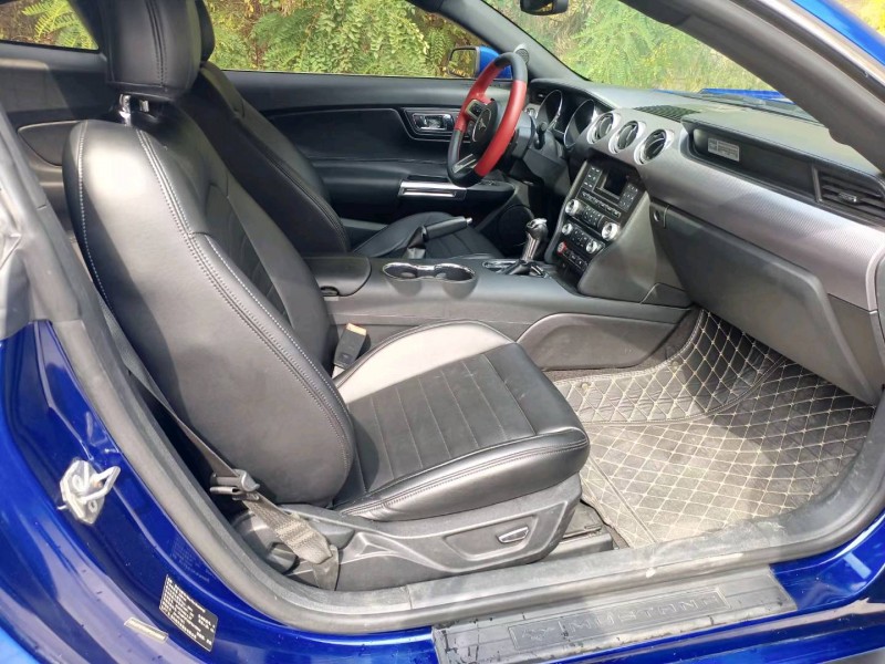 青岛15年福特野马4