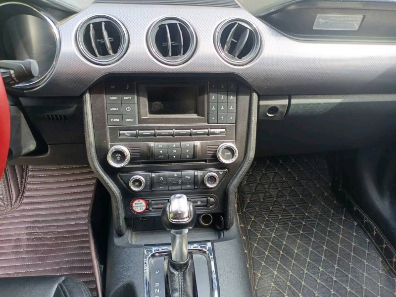 青岛15年福特野马2