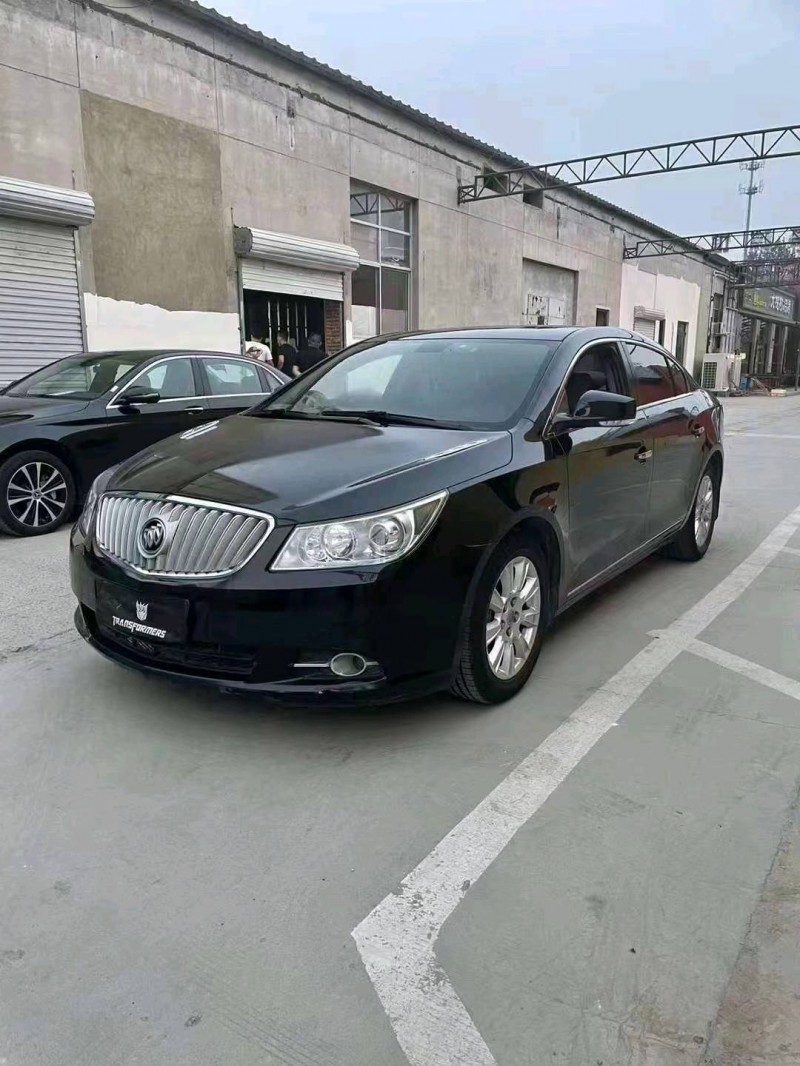 邢台14年别克君越7