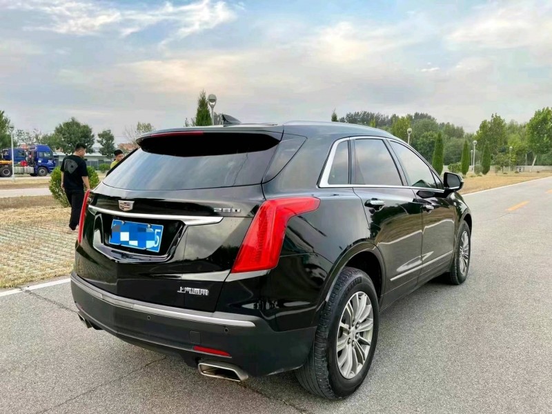 东营17年凯迪拉克XT58