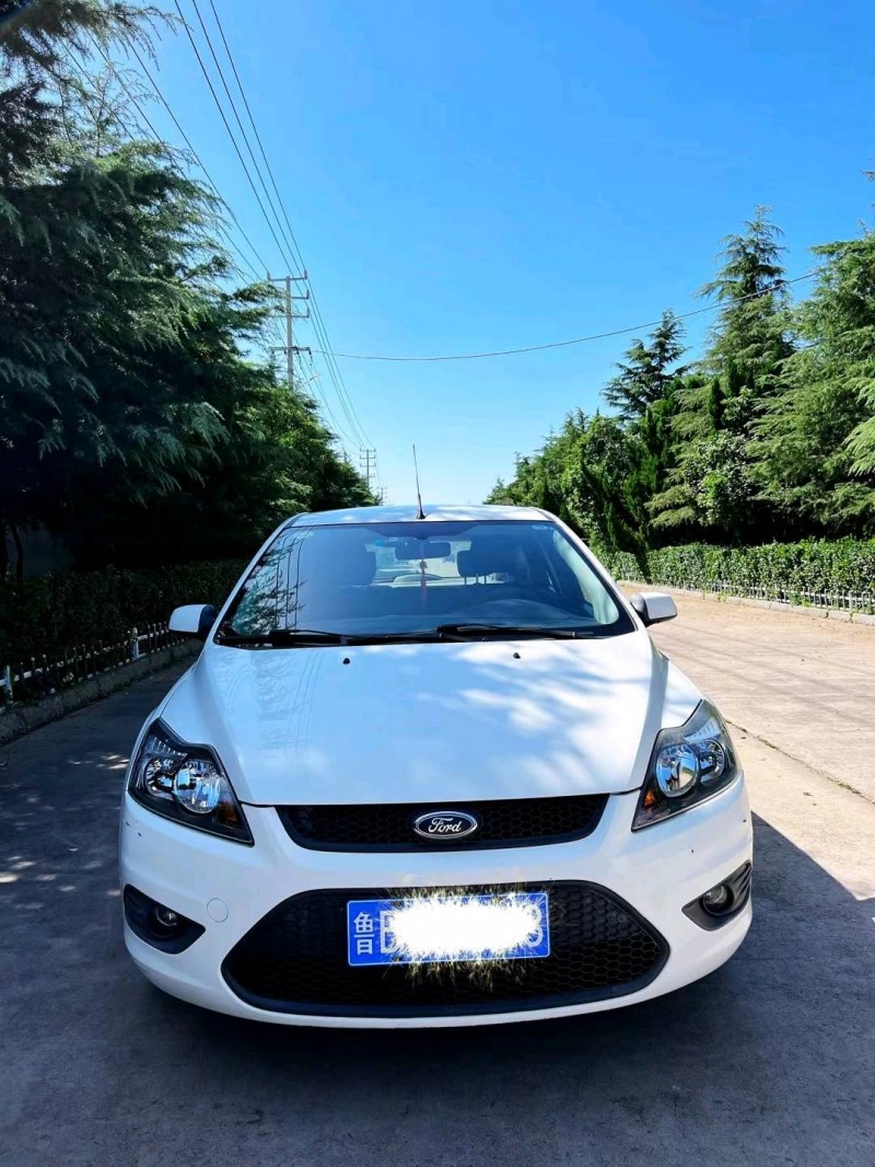 潍坊15年福特福克斯1
