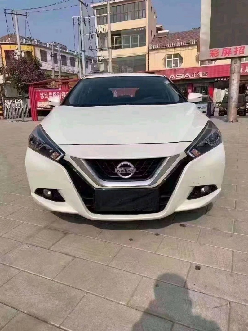 北京16年日产蓝鸟8