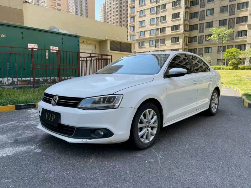 徐州13年大众速腾8